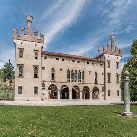 Castello Di Thiene Villa Luaran gambar